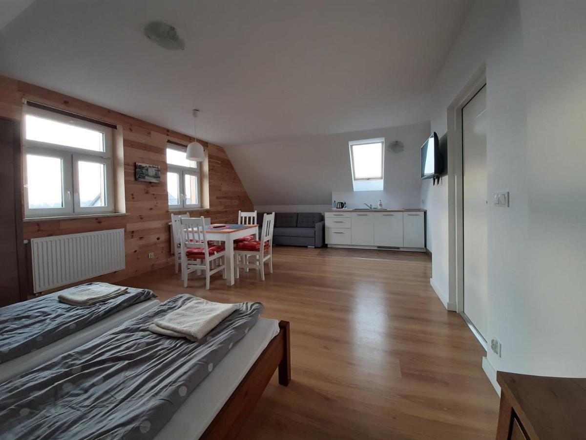 Appartement Dom Piotra à Goniądz Extérieur photo