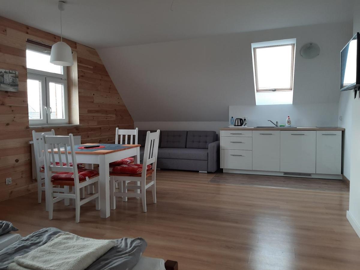 Appartement Dom Piotra à Goniądz Extérieur photo