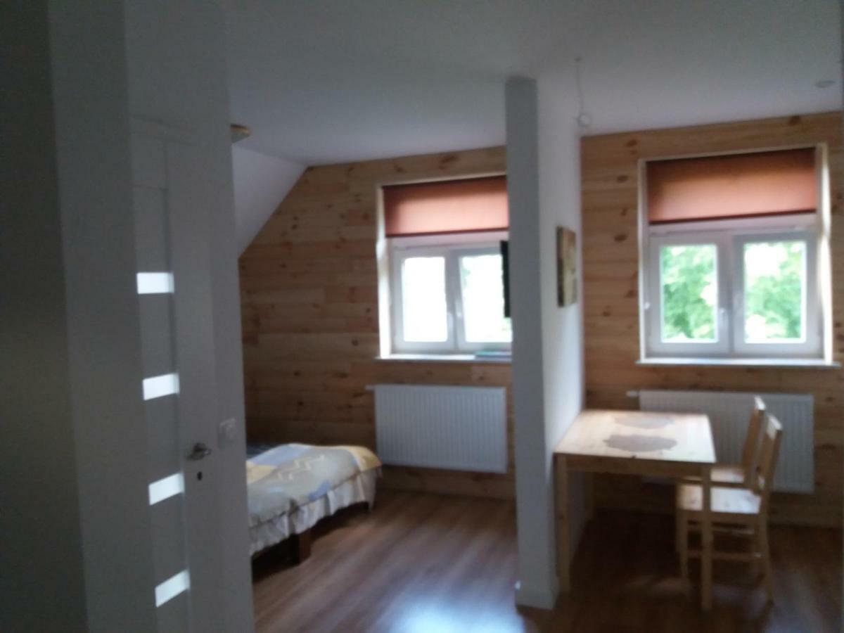 Appartement Dom Piotra à Goniądz Extérieur photo
