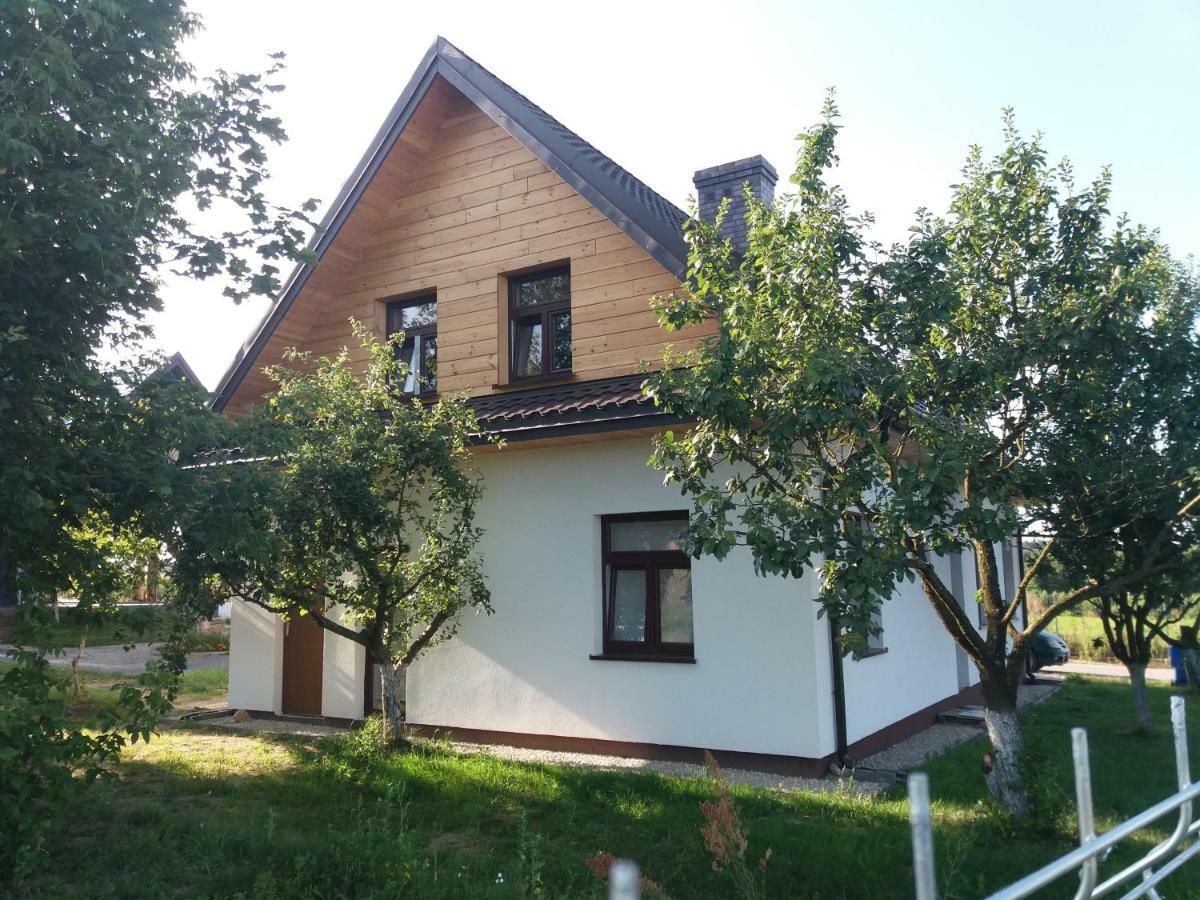 Appartement Dom Piotra à Goniądz Extérieur photo